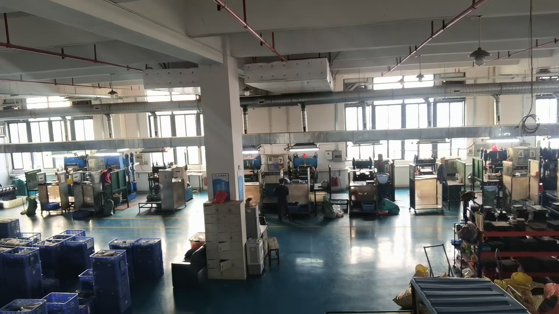 في مصنع تصنيع المطاط Zhengguan