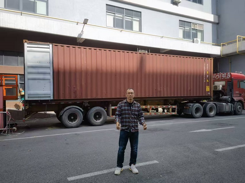 هذا النجاح هو نتيجة العمل الجماعي والتواصل الممتاز. نتشرف بالمساهمة في الوصول العالمي إلى المياه النظيفة.