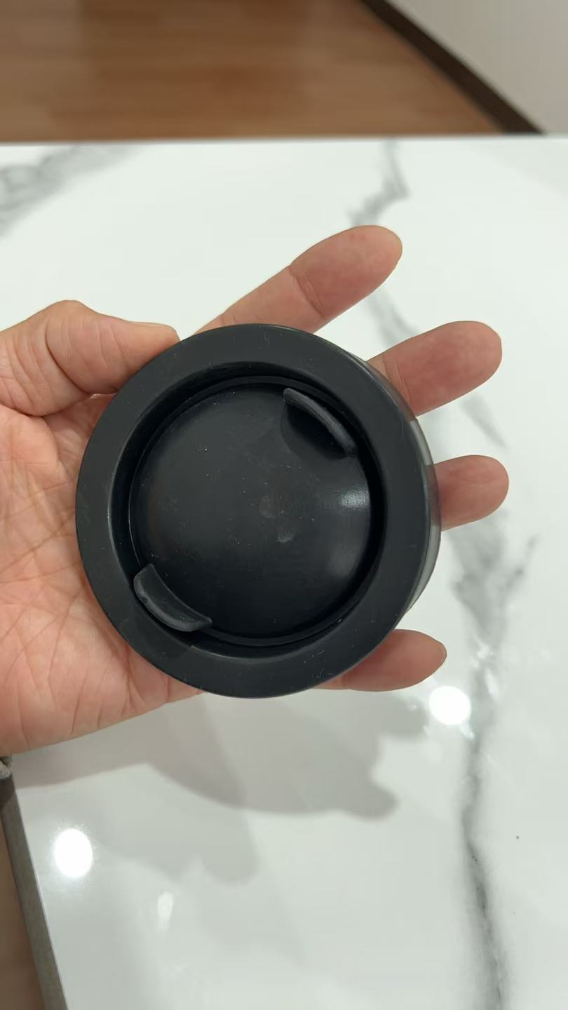مخصصات الأختام المطاطية EPDM لإضاءة السيارات | مقاوم للماء ، مقاوم للأشعة فوق البنفسجية ومعتمد من البيئة