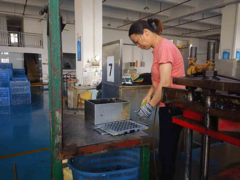 أجزاء مخصصة من السيليكون والمطاط / الأختام / الحشيات / مكونات المطاط